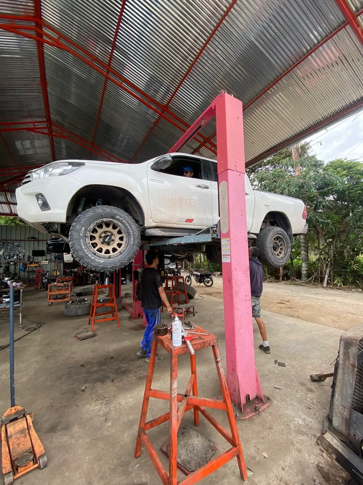MOTORHAUS OXAPAMPA