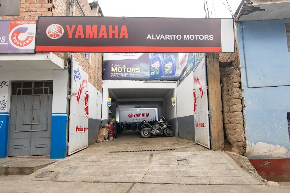 Alvarito Motors