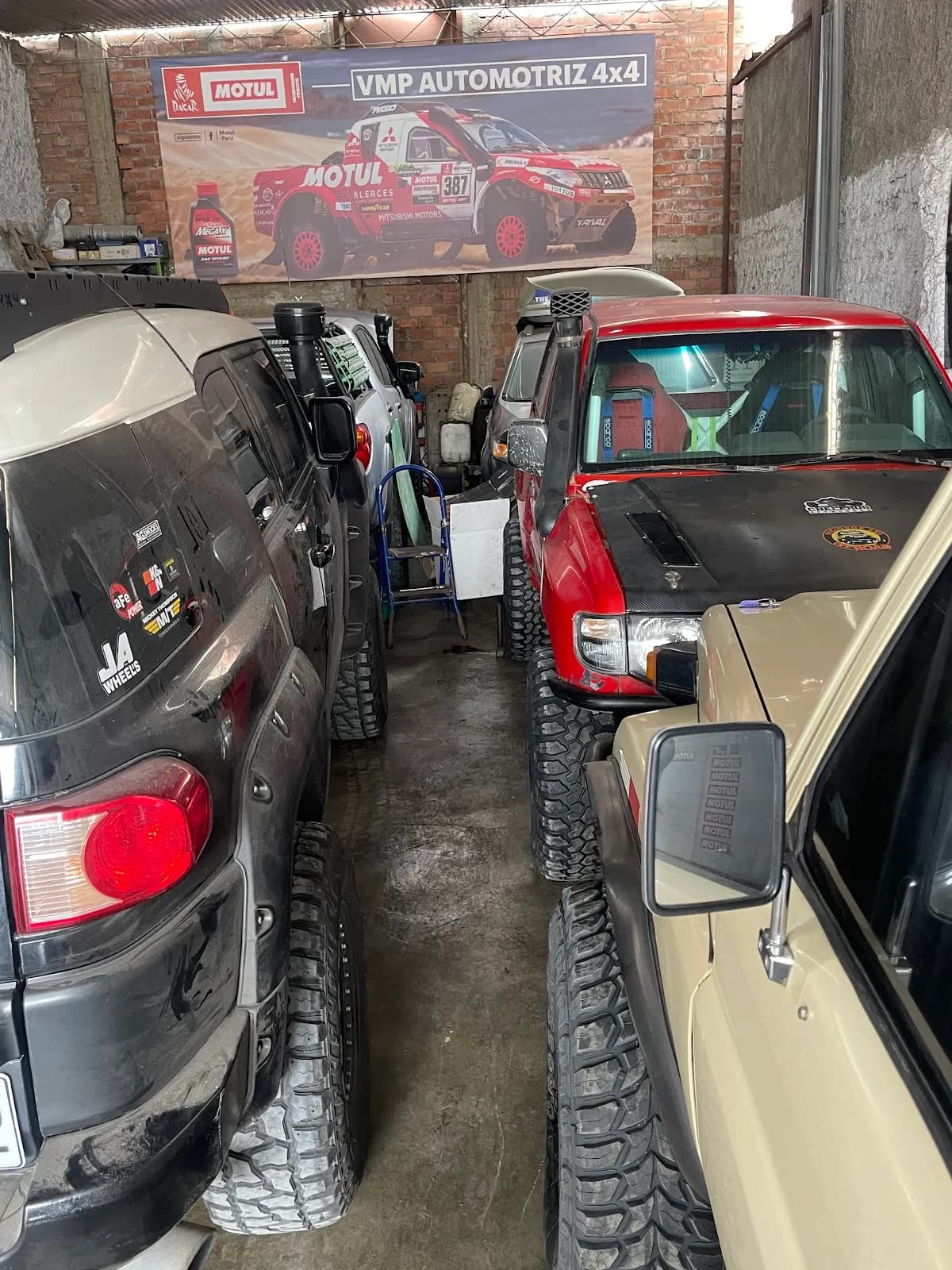 VMP AUTOMOTRIZ 4X4