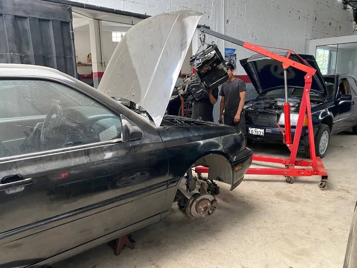 Autoservicios Ruscar´s