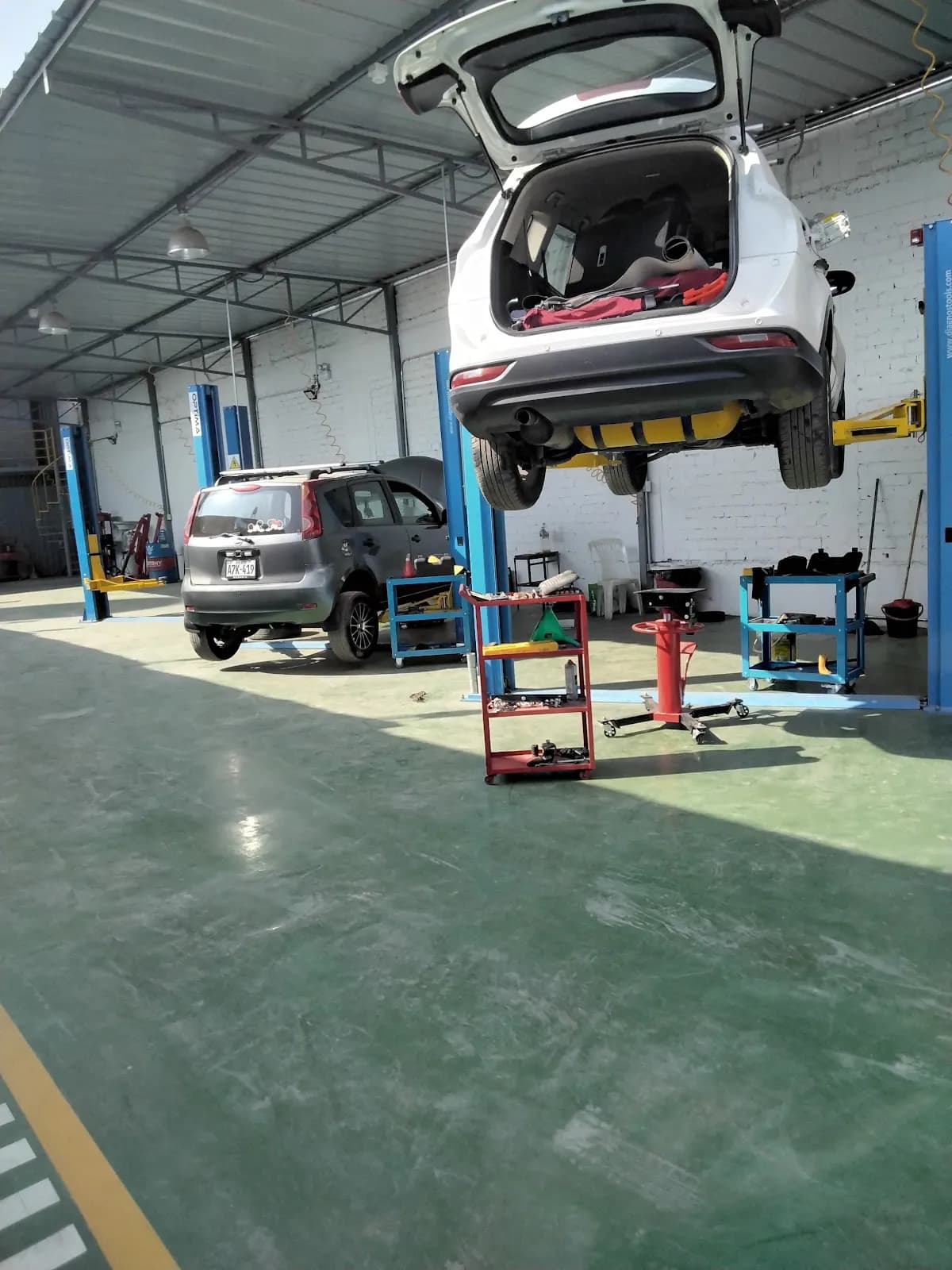 MGH AUTOMOTRIZ