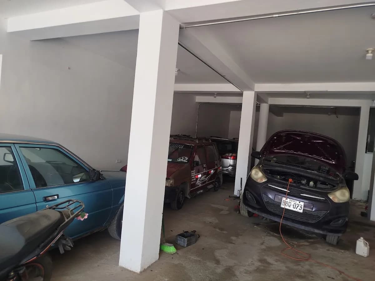 Taller Mecánica Automotriz Cucho
