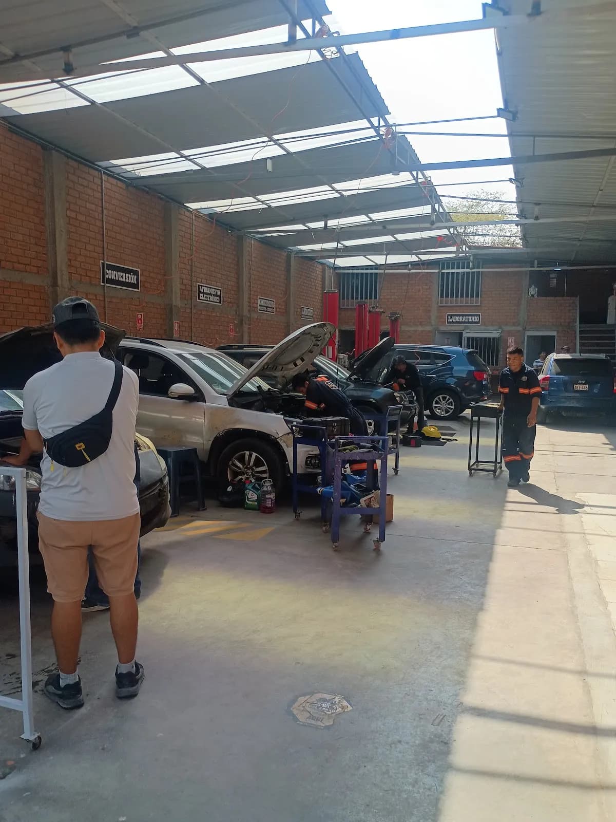 Innova Automotriz - Taller Multimarca