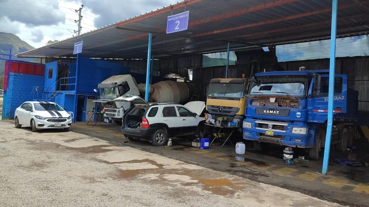 Overland Maquinarias Cusco Sac