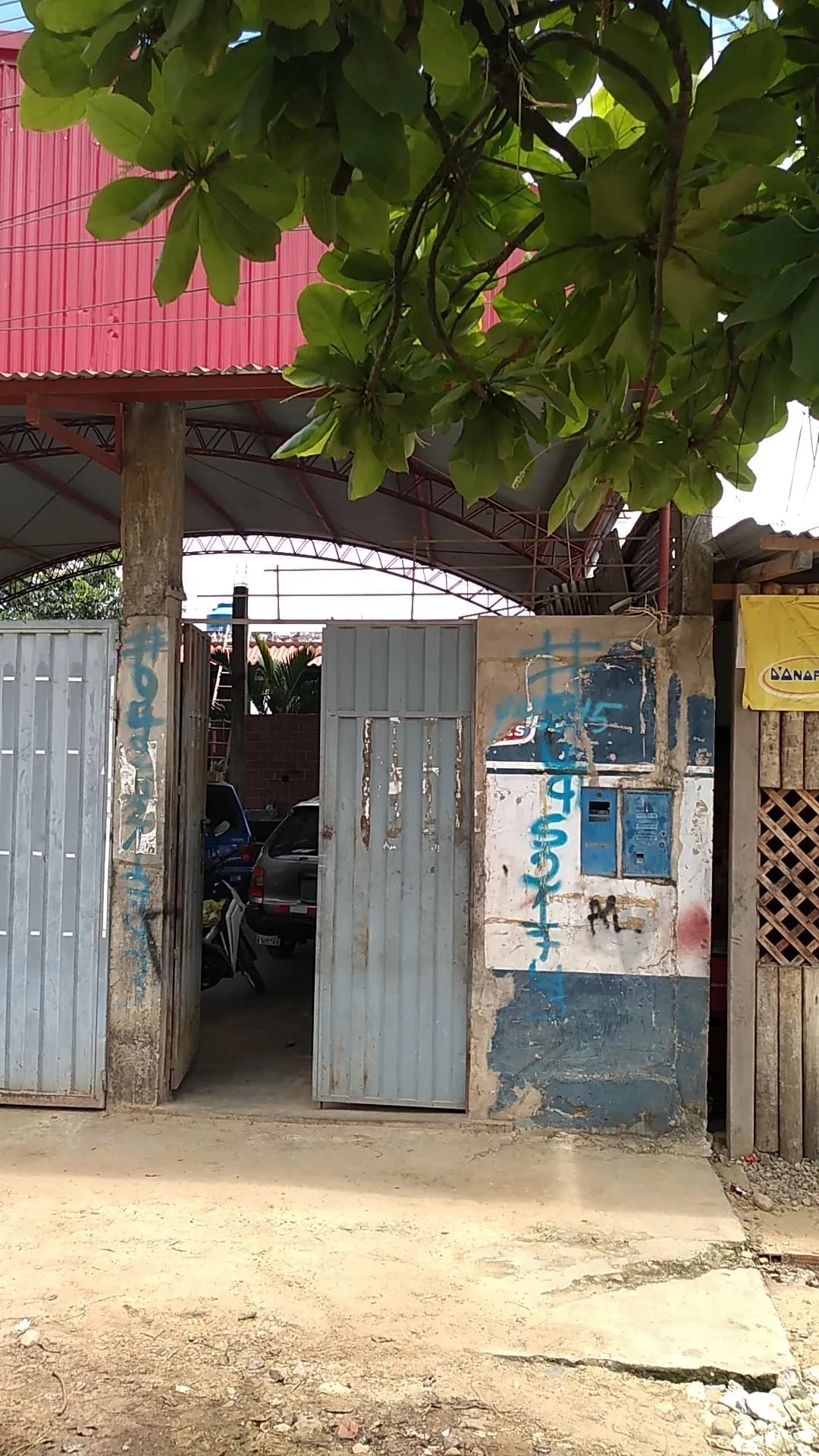 Taller de Autos y Maquinaria Pesada "Samuel"