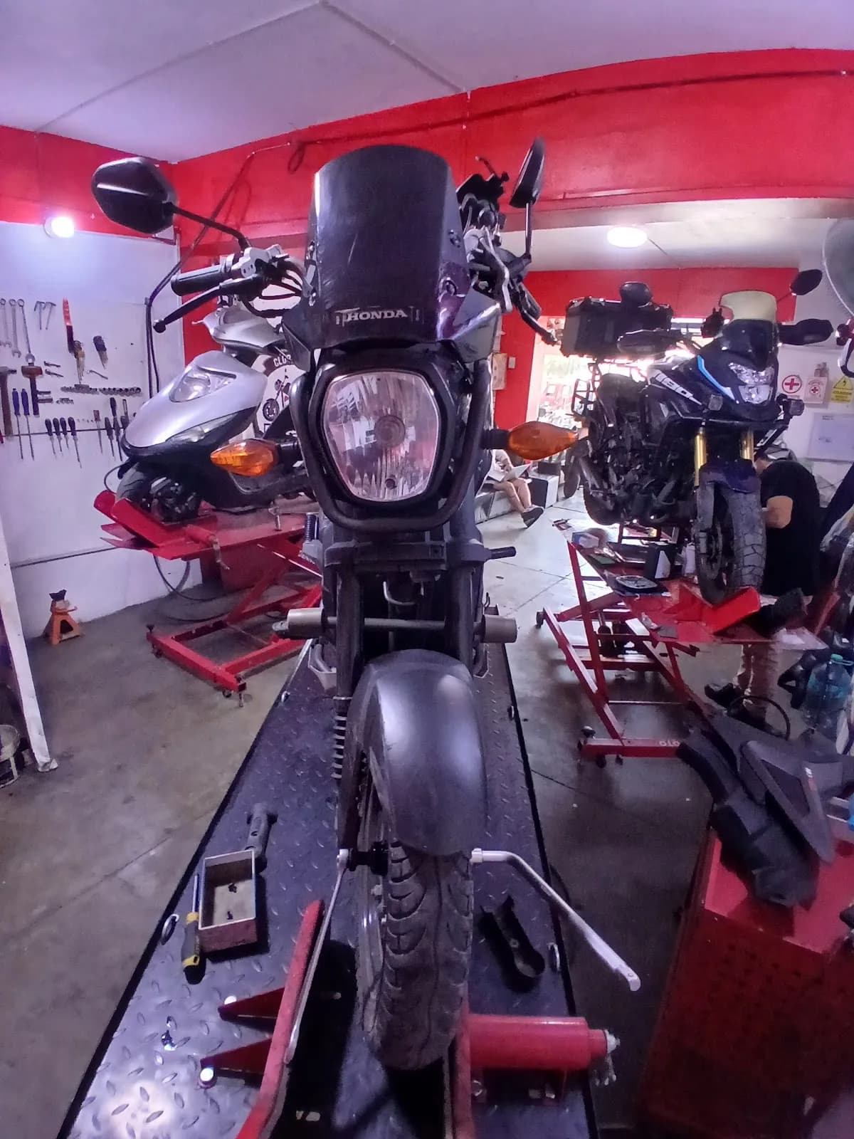 Pipa Motos-Taller de mecánica