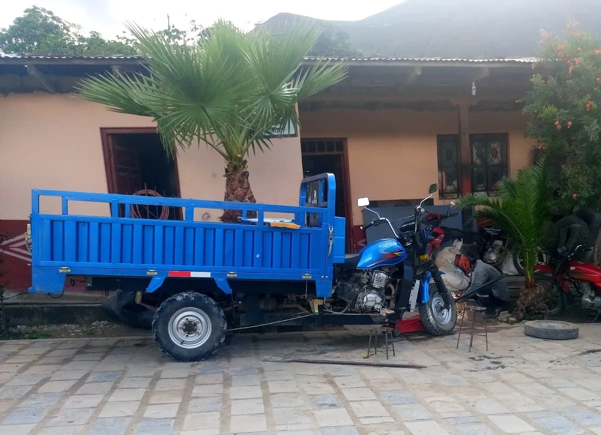 Mecánico y multiservicios CHAVEZ