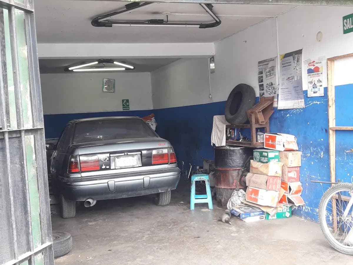 MECÁNICA ELECTRICIDAD Y ELECTRÓNICA AUTOMOTRIZ