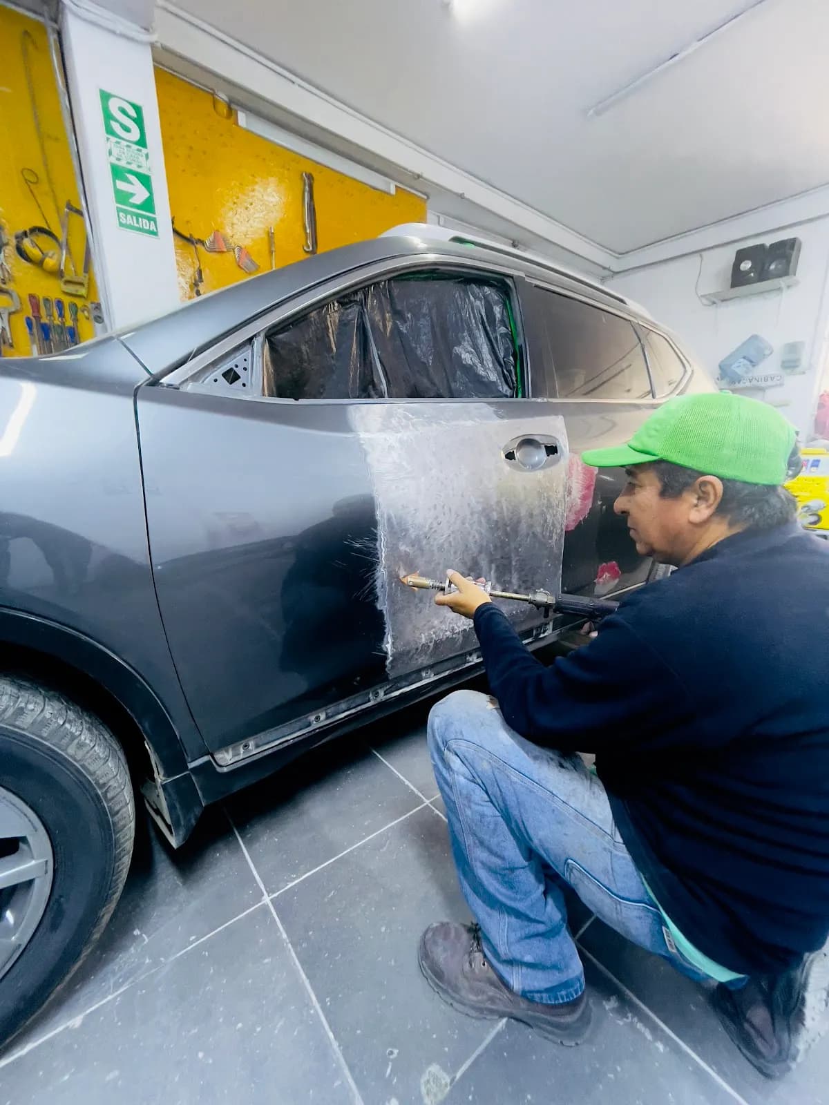 EUROAUTO EXPRESS Planchado y Pintura automotriz