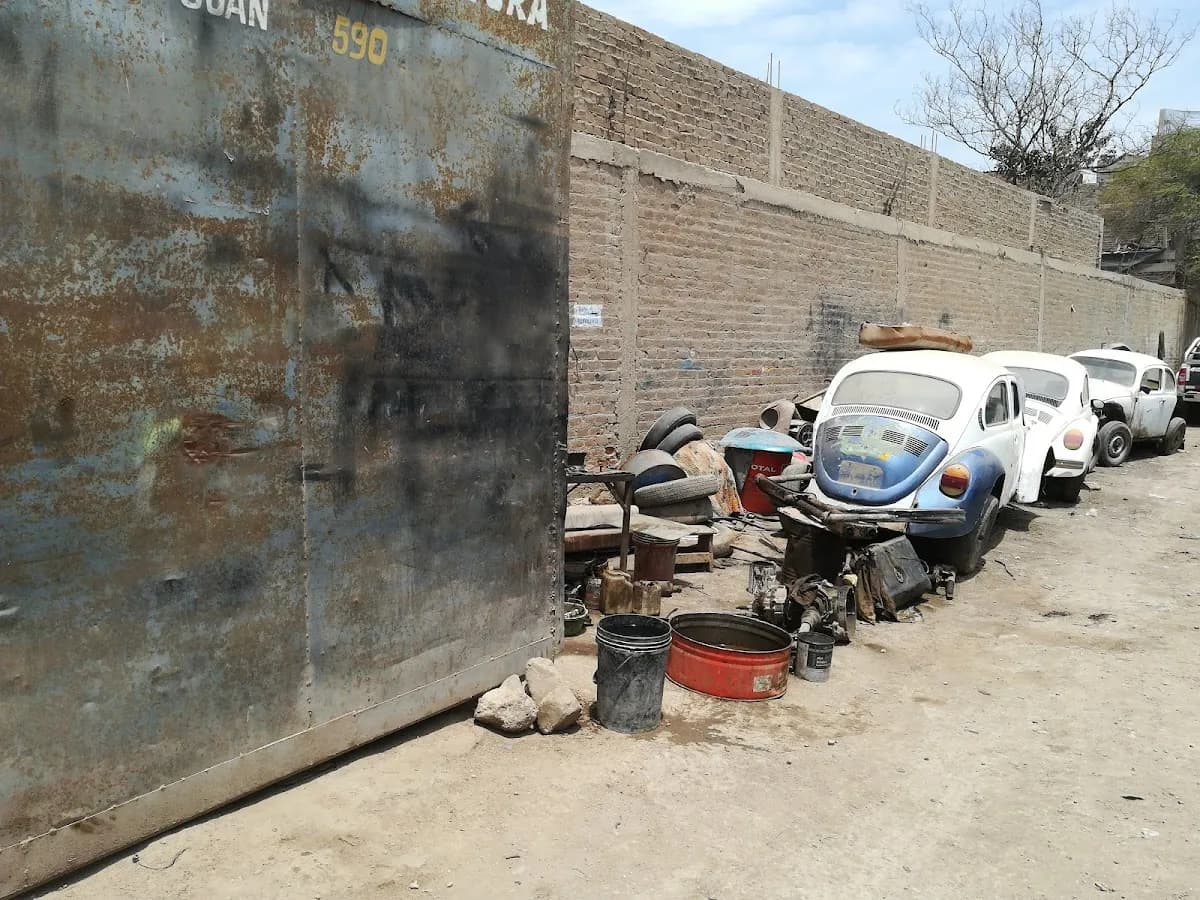 Mecanico de Volkswagen Escarabajo