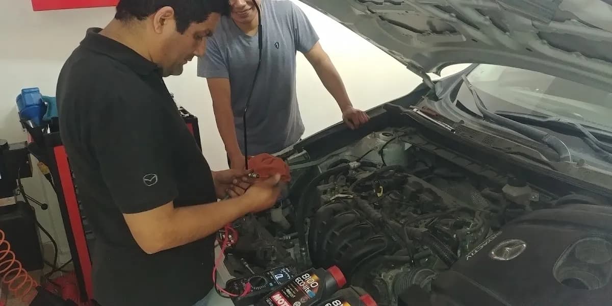 AUTOTEST AUTOMOTRIZ. Taller Mazda