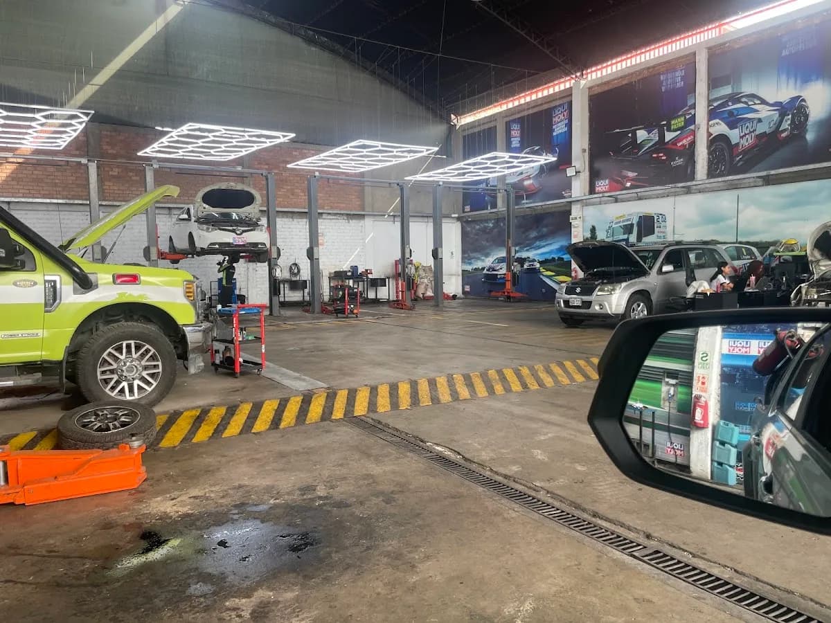 Clínica Automotriz