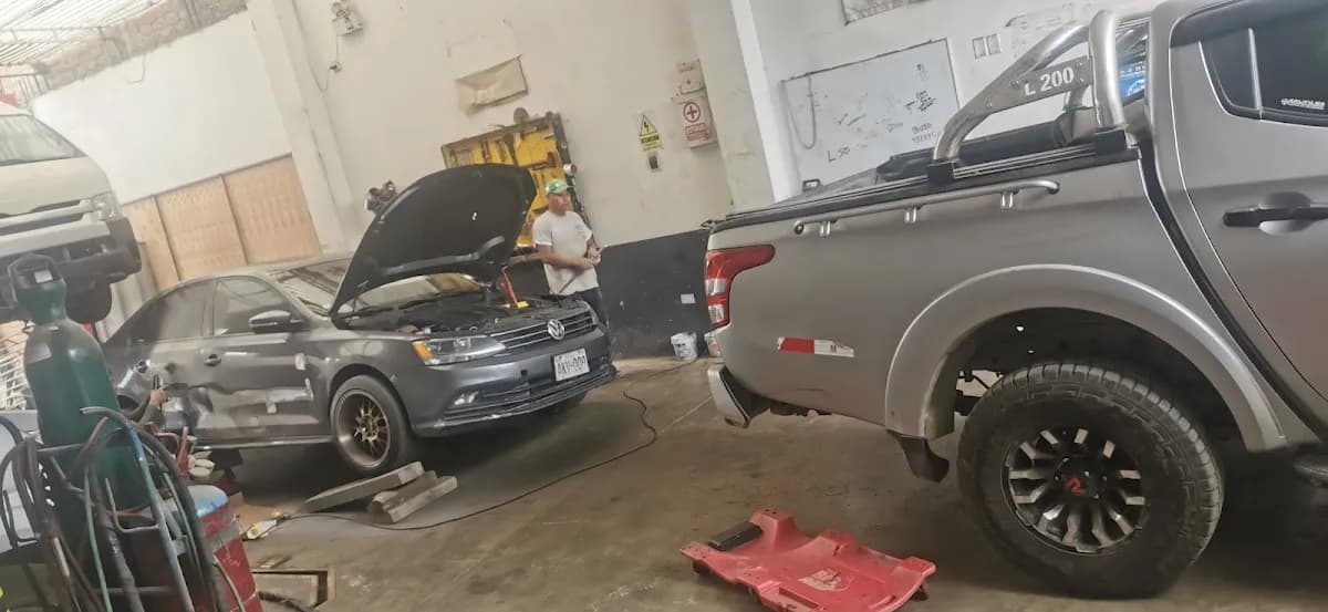 Taller "Piña Cars" - Altos en calidad.