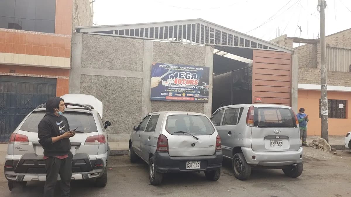 Mega Motors Taller Automotriz / Megamotors