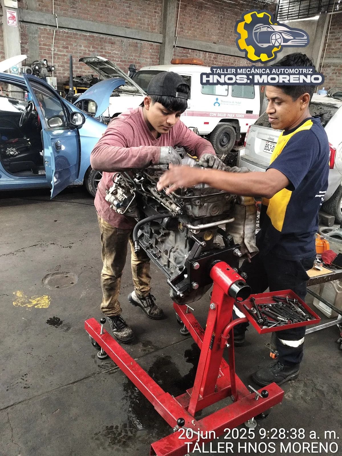 Taller Mecanico Automotriz HNOS. MORENO