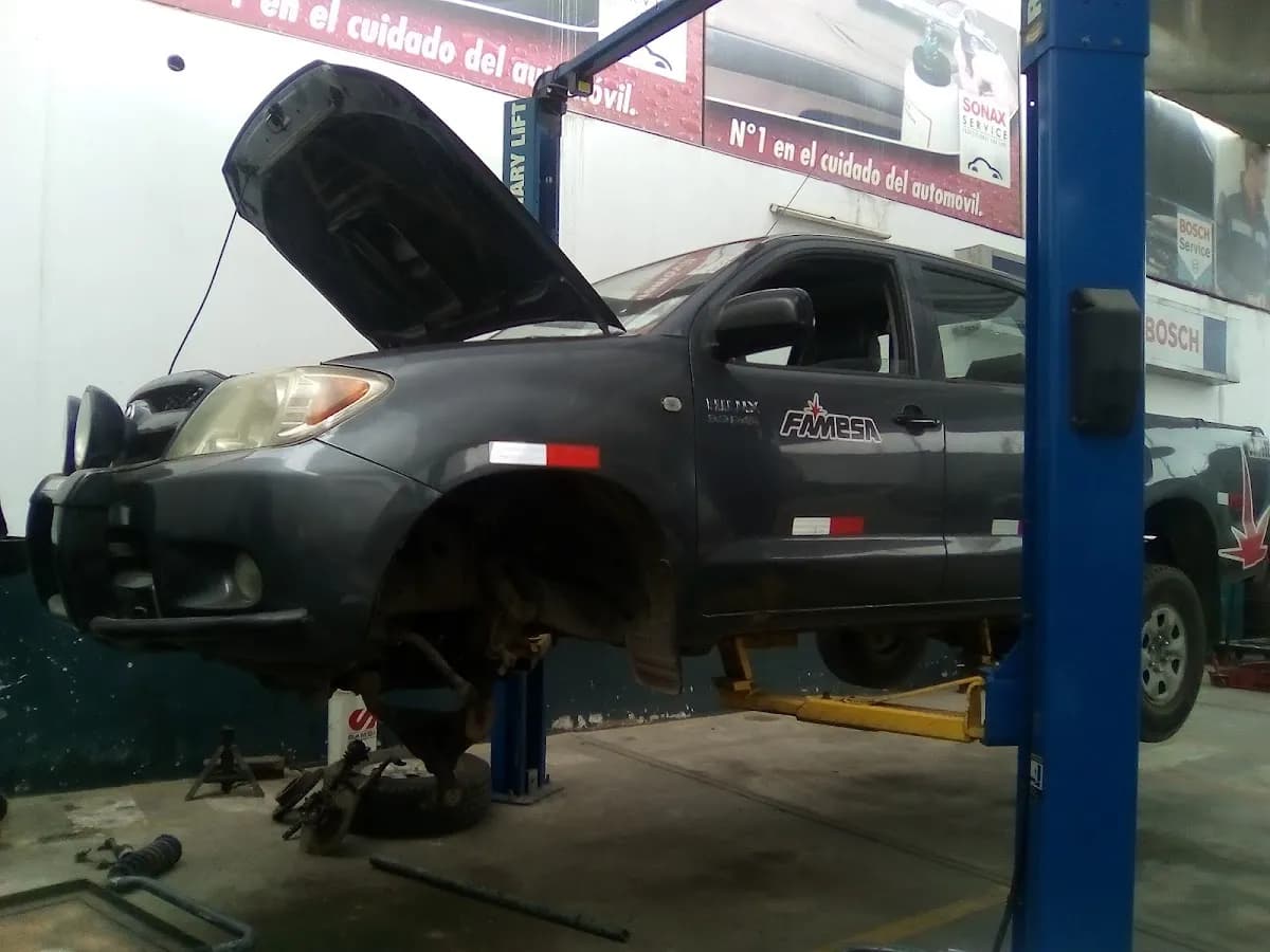 AUTOZENTRUM BOSCH LOS OLIVOS