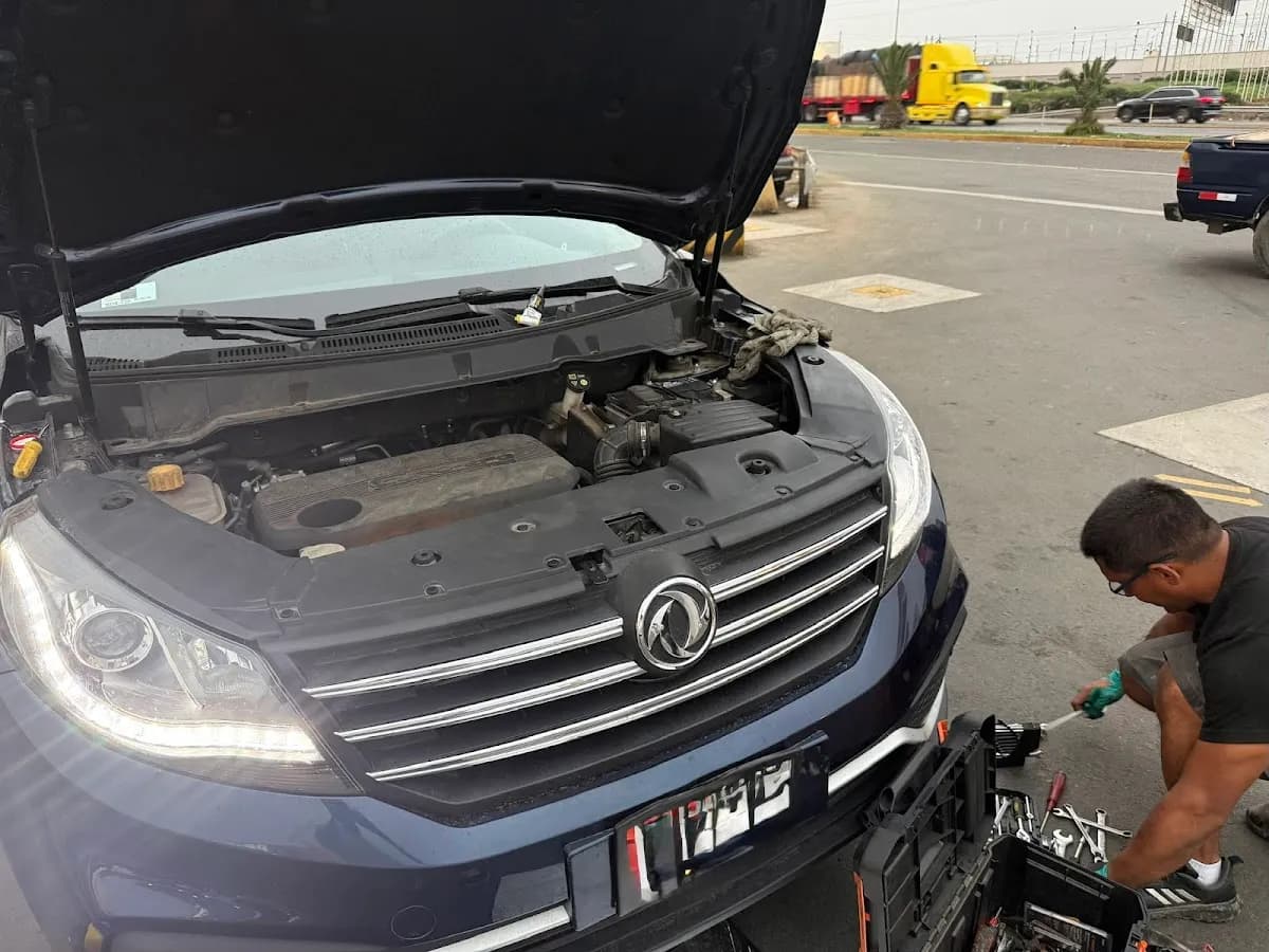 AUXILIO MECANICO Y DIAGNOSTICO AUTOMOTRIZ