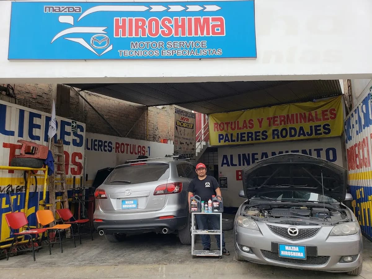 TALLER MAZDA PERÚ HIROSHIMA TÉCNICOS ESPECIALISTAS