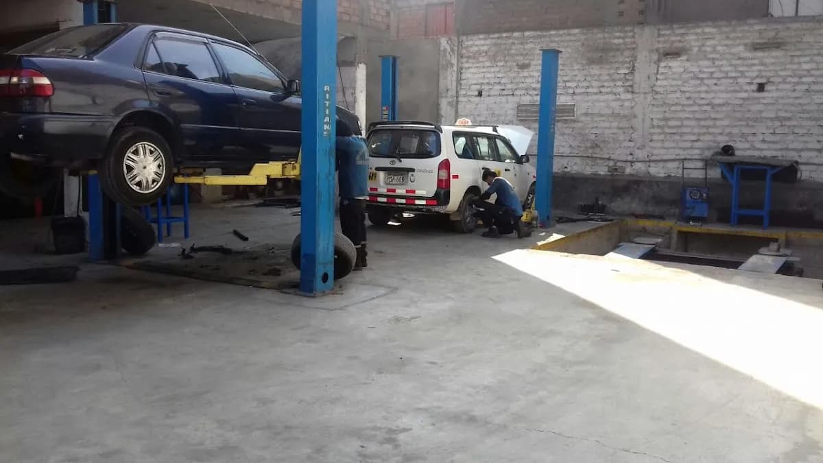 Alineamiento Automotriz SeÑOr De Ccoyllorritty DirecciÓN.