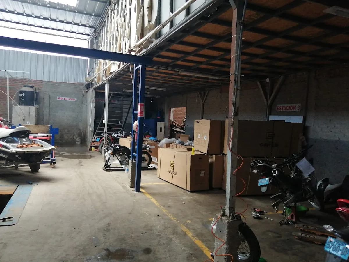 Servicios generales landivar motors sac