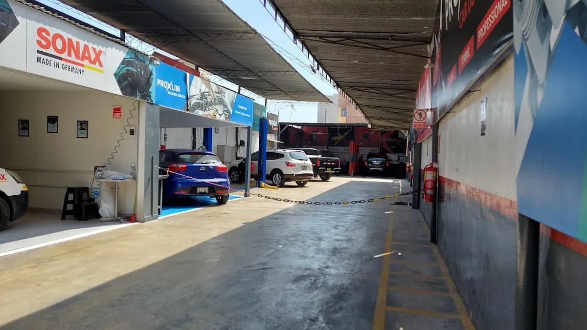 Centro Profesional Automotriz - PROXLIM