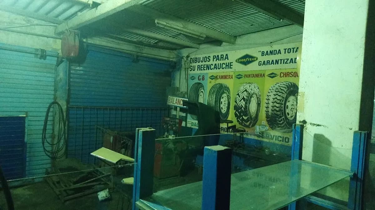 SERVICIO AUTOMOTRIZ MARES S.A.C.