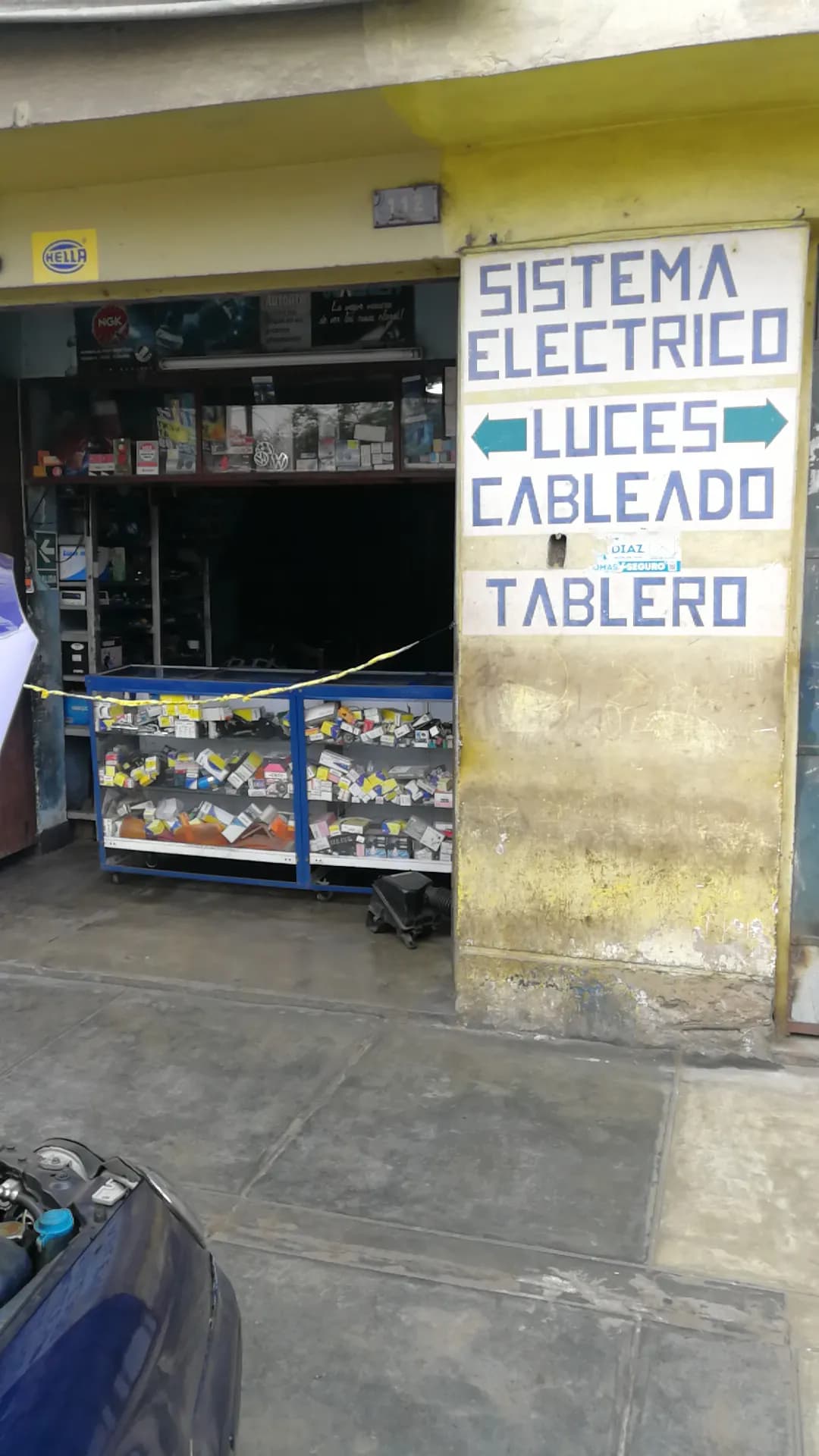 Electricista Automotriz "LUJFYC"