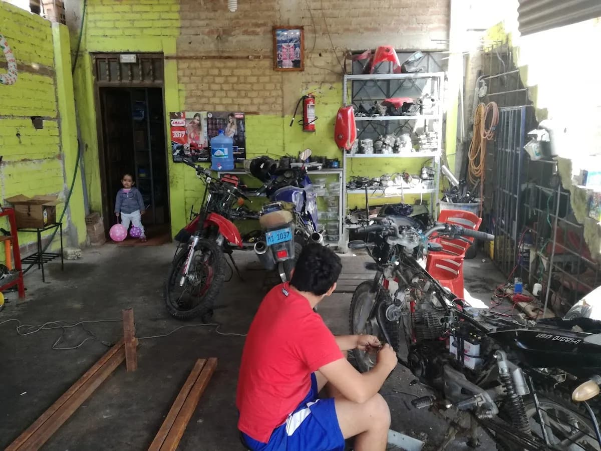 Mafer nuñez motorepuestos