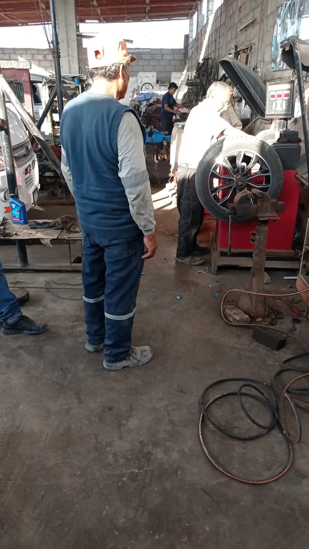 Taller de Mecanica Automotriz “EL BATMAN”